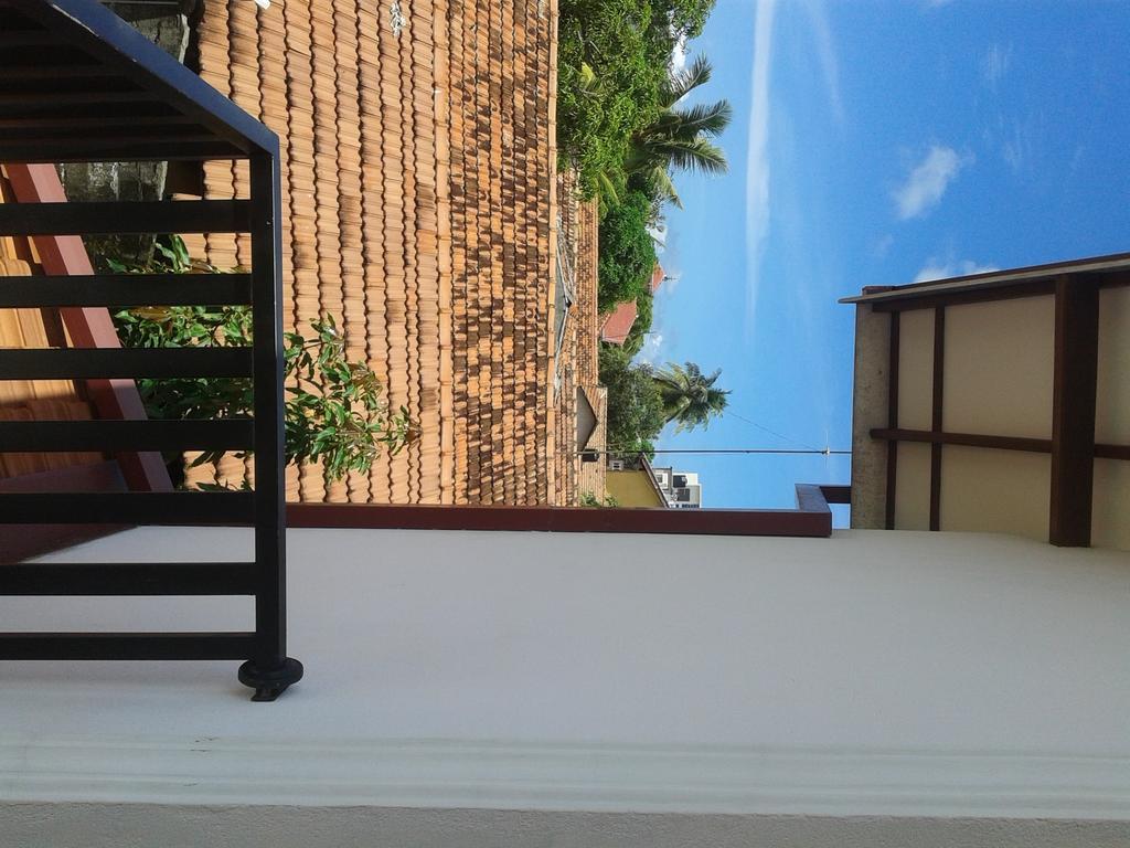 Aurora - Negombo Budget Hostel Ruang foto